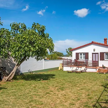 Holiday home Edo Pula