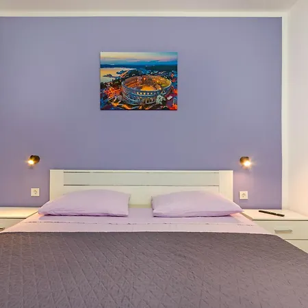 Holiday home Edo Pula